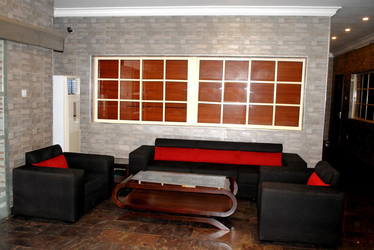 Grand Inn & Suites Ijebu Ode Экстерьер фото