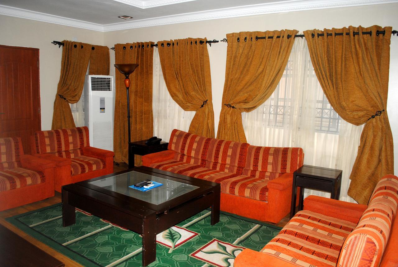 Grand Inn & Suites Ijebu Ode Экстерьер фото