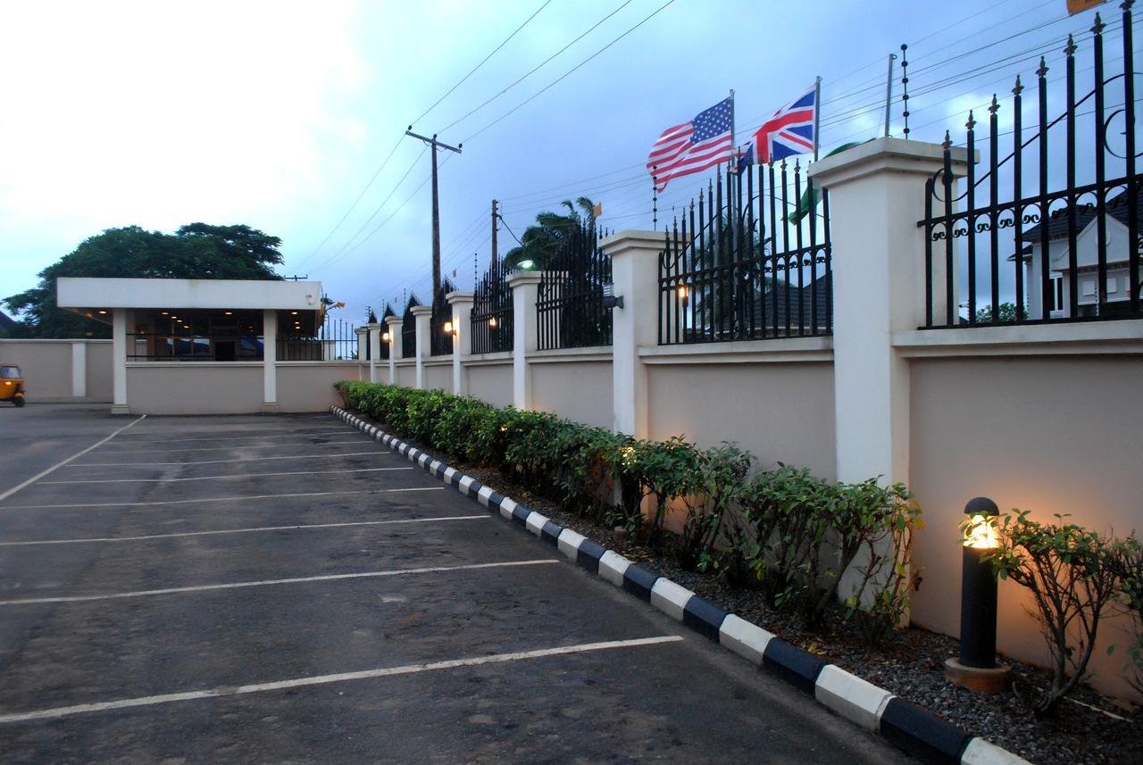 Grand Inn & Suites Ijebu Ode Экстерьер фото